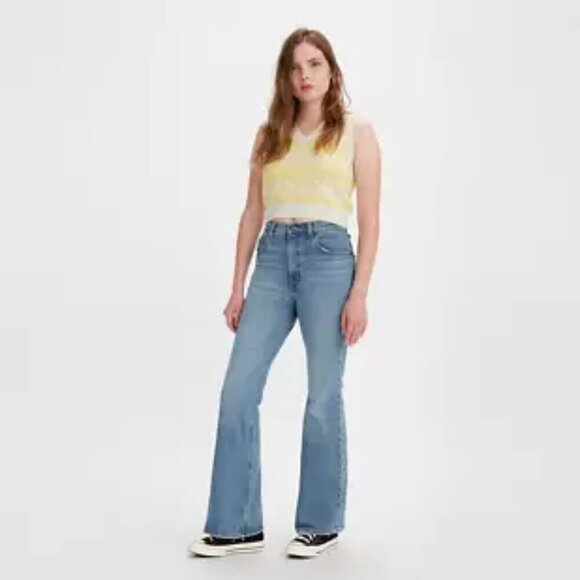 NWOT Levi's Premium 70s High Flare Light Wash Jeans Size 30 - Picture 1 of 9
